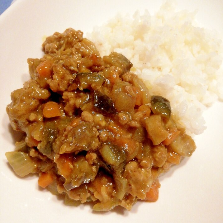 ナスと豚ひきのキーマカレー♪